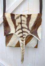 Eksklusiv zebra-taske med hale, KØB hos Hotsjok